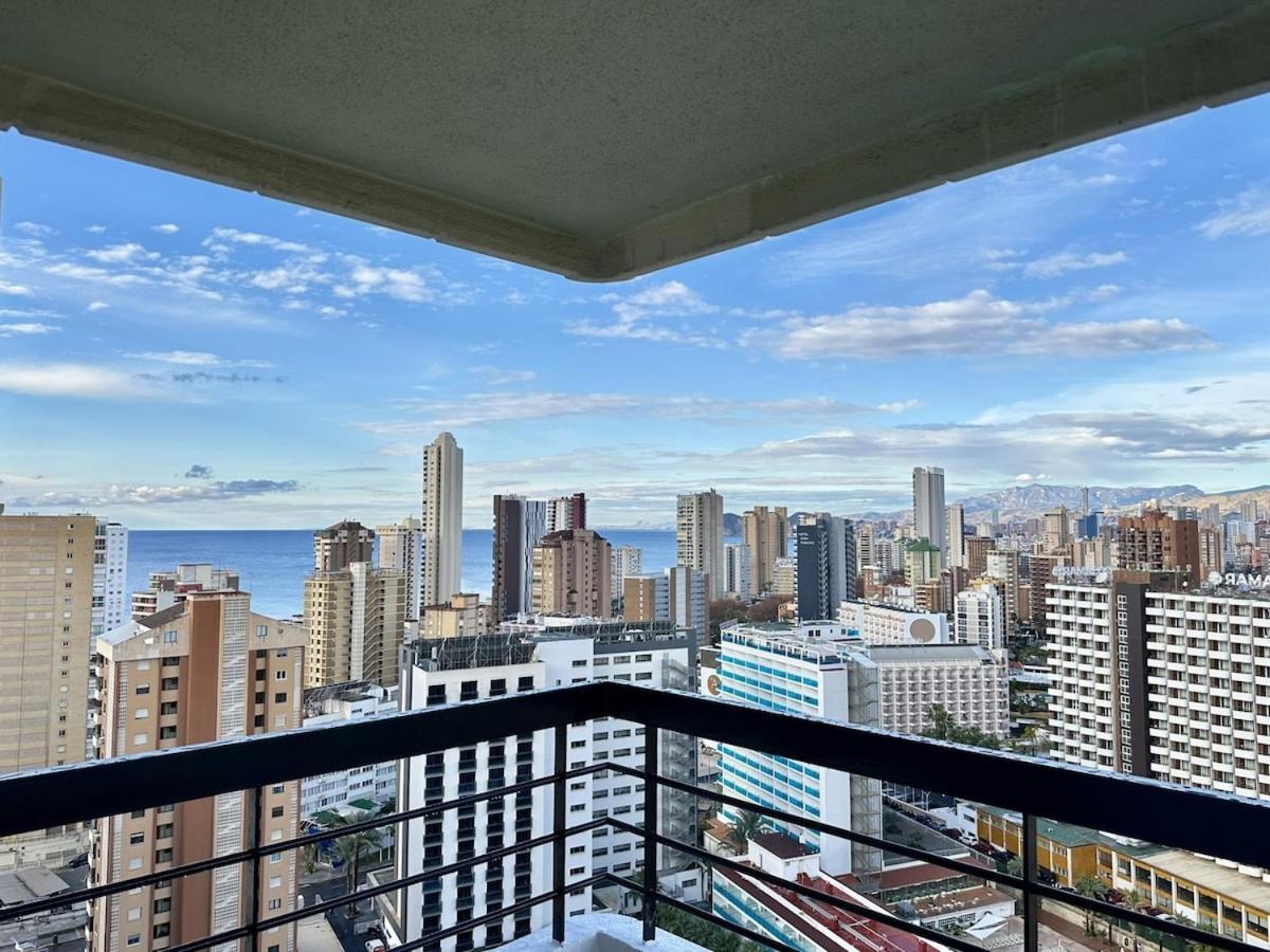 Acuarium Tower Levante * Benidorm