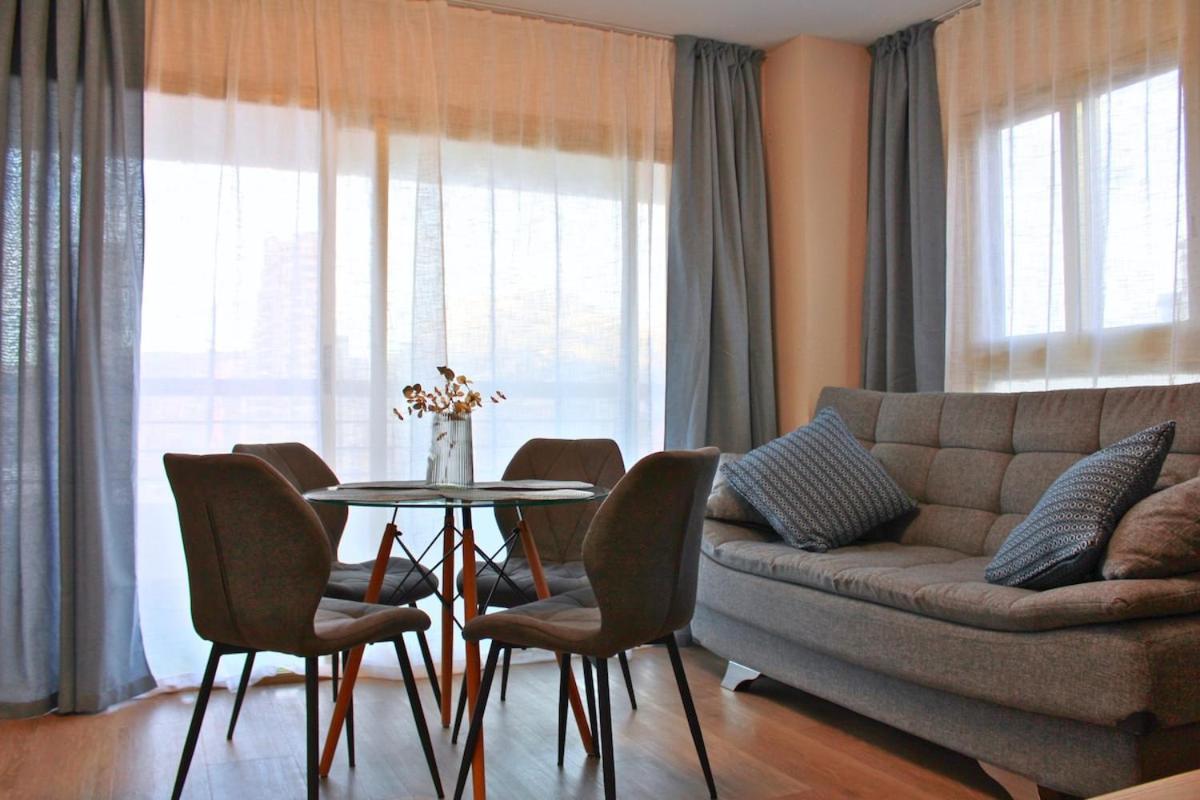 Acuarium Tower Levante Apartment *
